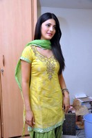 Shruti Hassan Latest Images